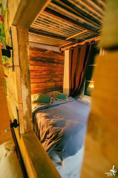 Appartement La Cabane Du Jardin Troyes Bagian luar foto