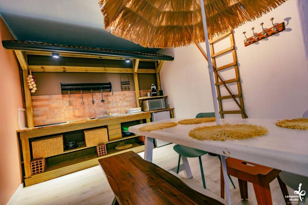 Appartement La Cabane Du Jardin Troyes Bagian luar foto